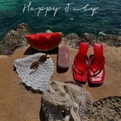 Happy July, dewers🌊💗🧜🏼‍♀️🍒🌞